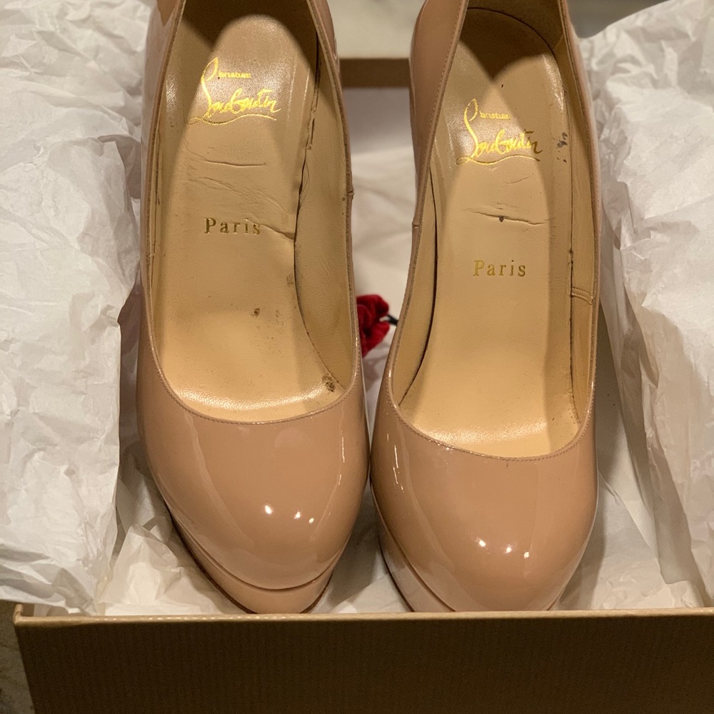 Nude Christian Louboutin Bianca Size 38.5